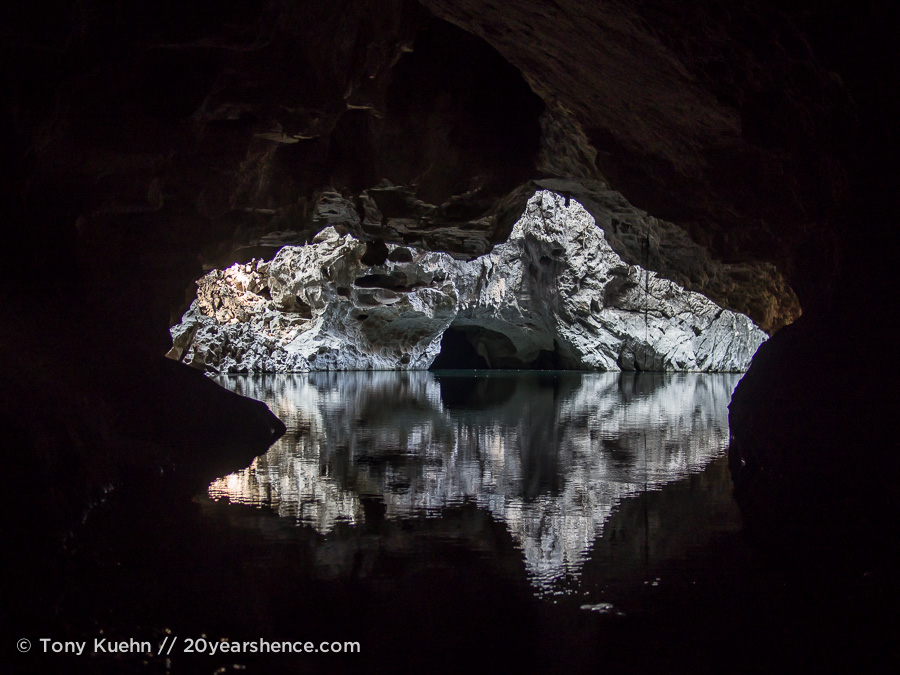 Sa Pha In Cave