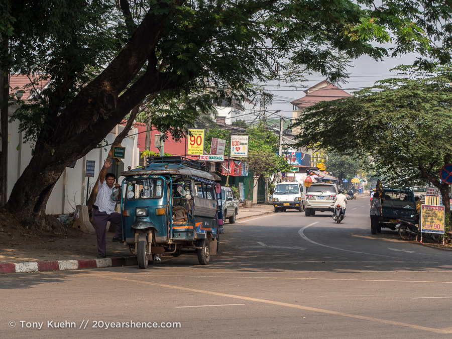 Tuk Tuk, Vientiane
