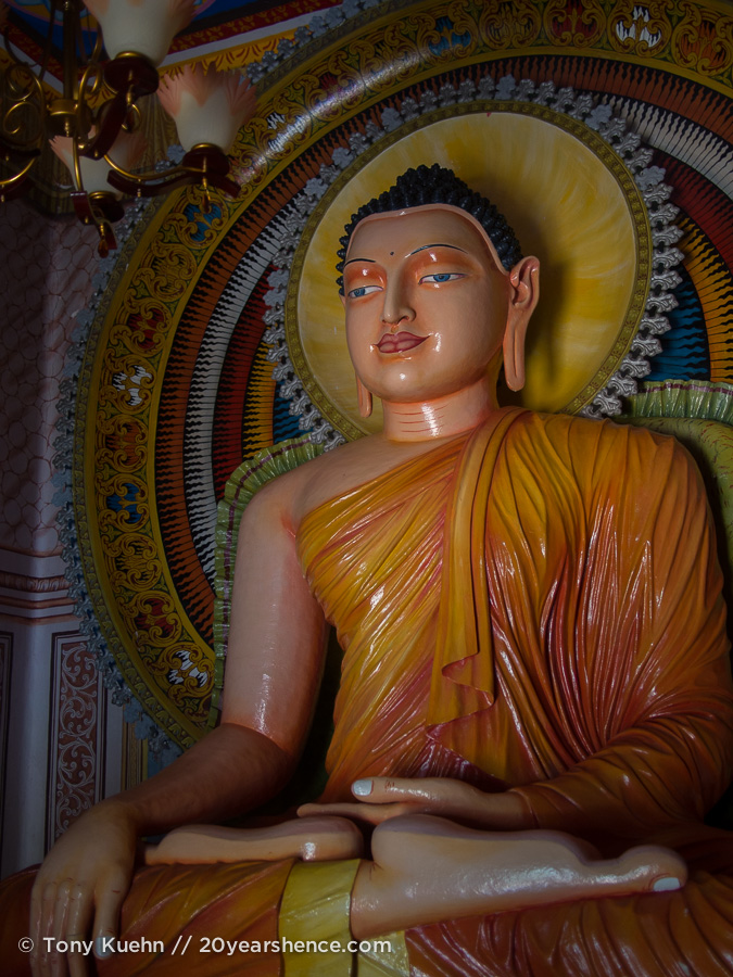 The neighborhood temple in Ambalangoda